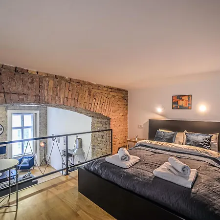 Global Living - Dazzling Dob Dwelling Apartamento